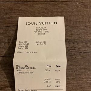 Louis Vuitton women’s wallet